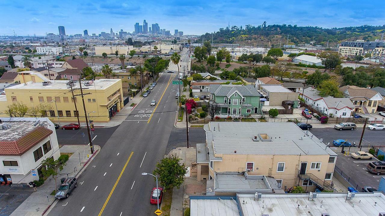 Albergue Pads On Pasadena Ave *