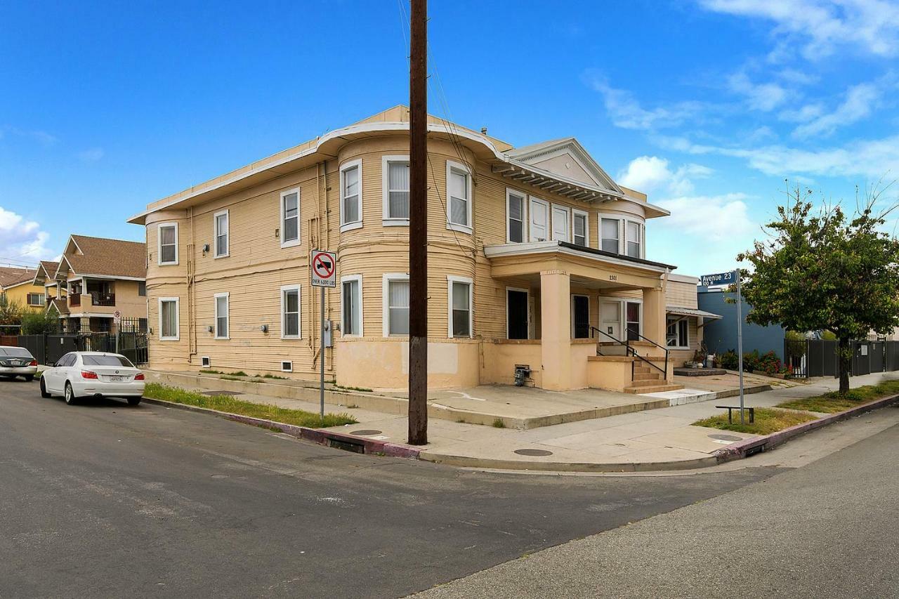 Pads On Pasadena Ave Albergue